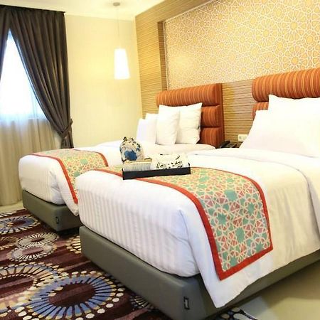 Zahabi Hotel Jakarta Simatupang Eksteriør billede